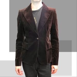 Gucci Women’s Burgundy Velvet Blazer. Size M.